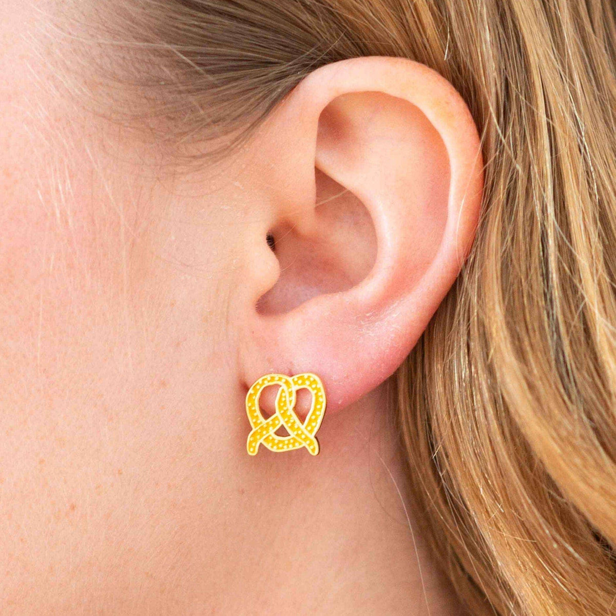 18k Gold Pretzel Enamel Earrings – Pinecone+Chickadee