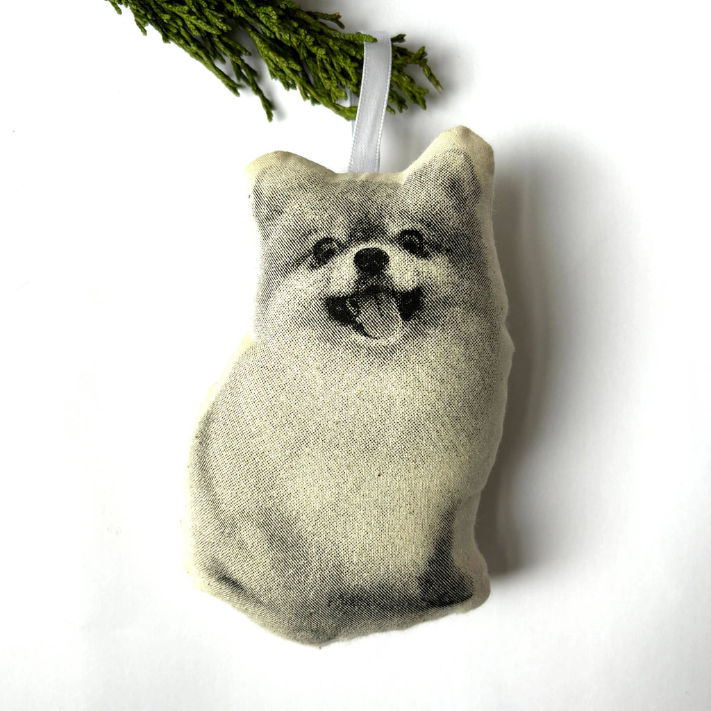 Pomeranian Ornament