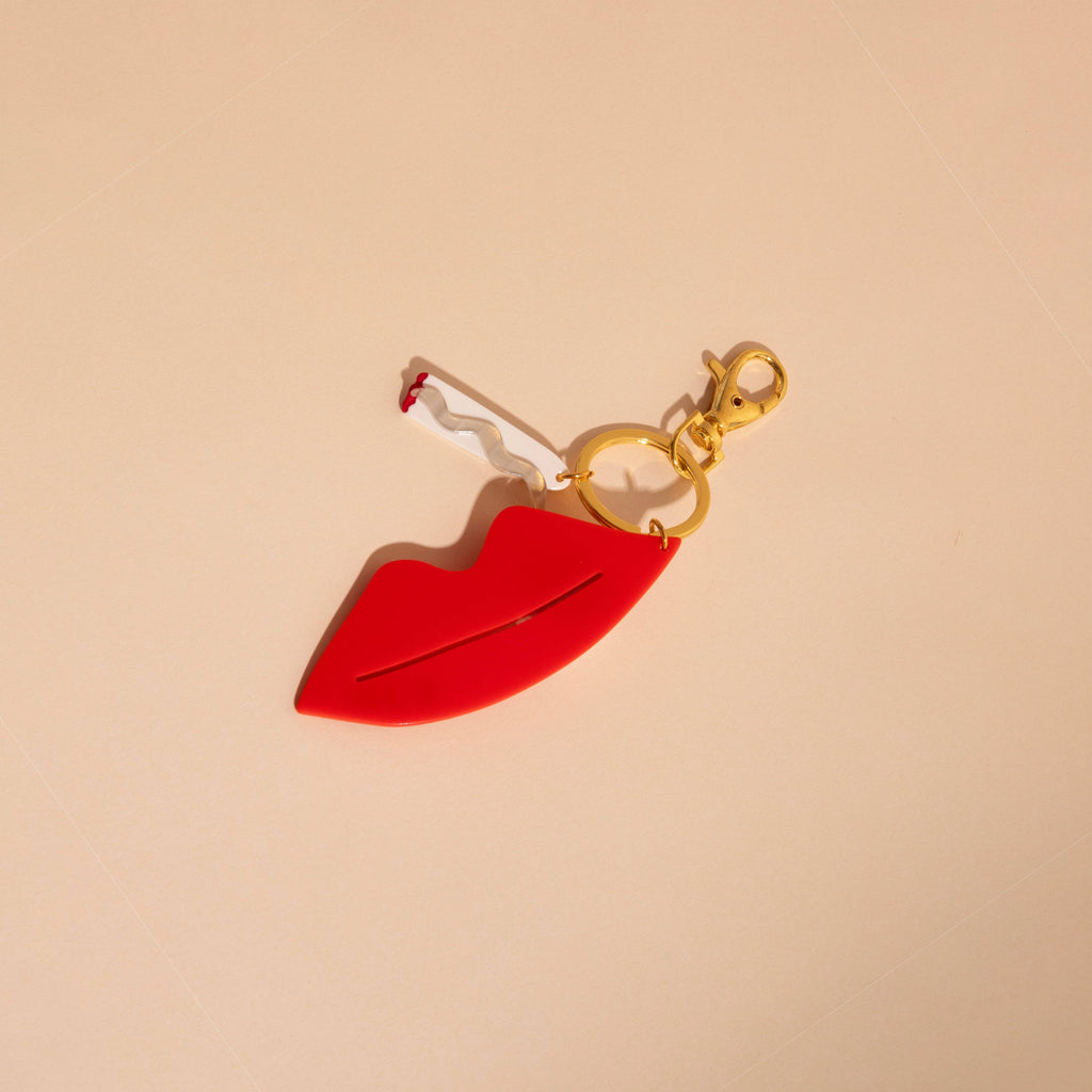 Smoky Lips Charm