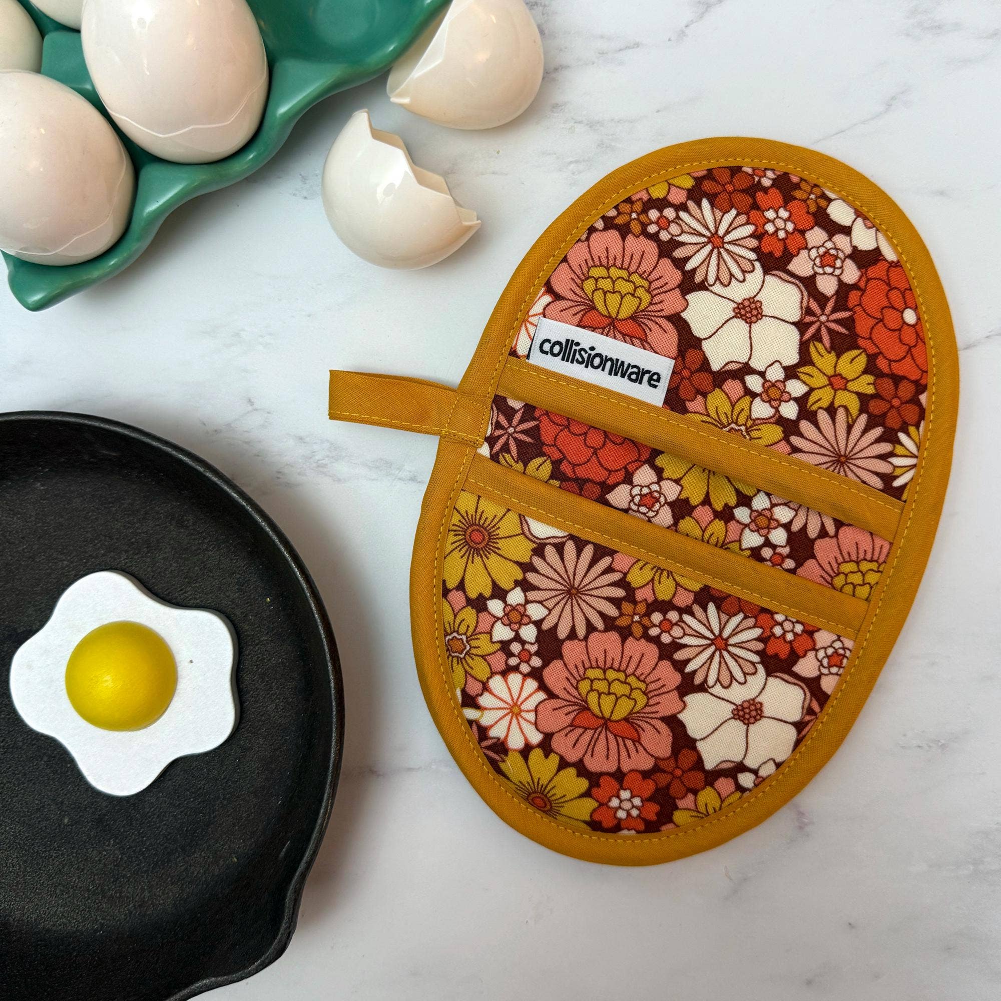 Sunburst Bloom Mini Pincher Mitt