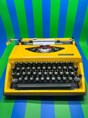 Triumph Tippa Typewriter