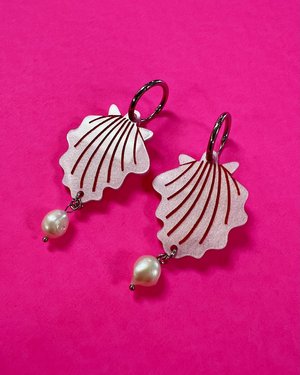 Shell Earrings With Pearls