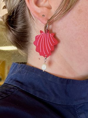 Shell Earrings With Pearls