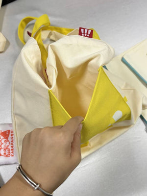 KIIRO: Large Pocket Tote Bag