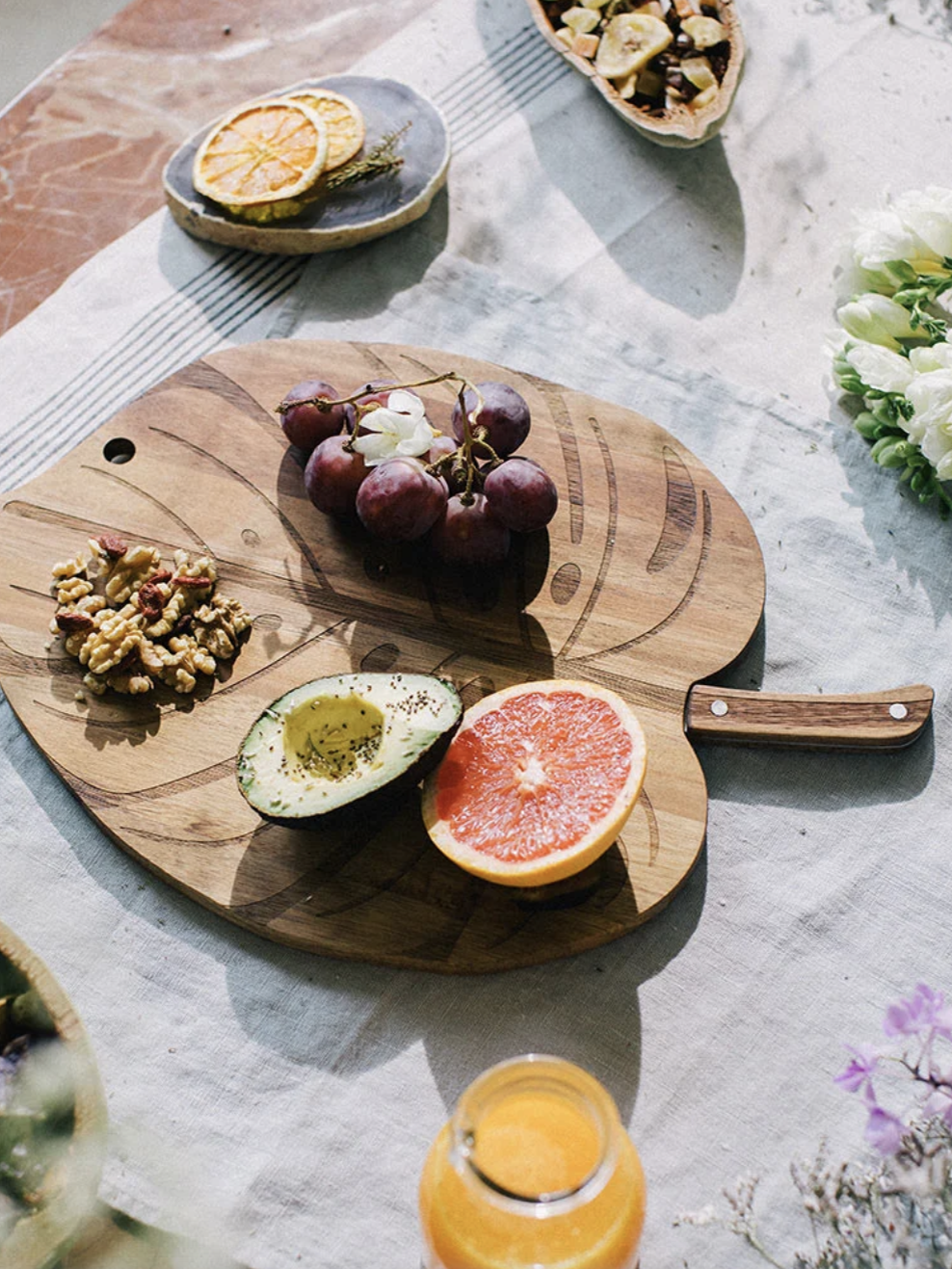 Monstera Serving Board