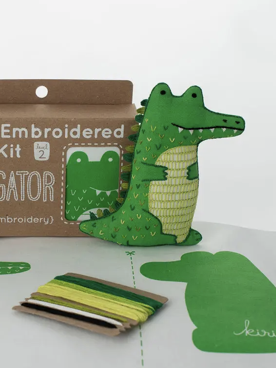 Alligator Embroidery Kit (Starter Kit)