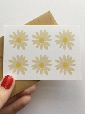Tiny Daisies Card