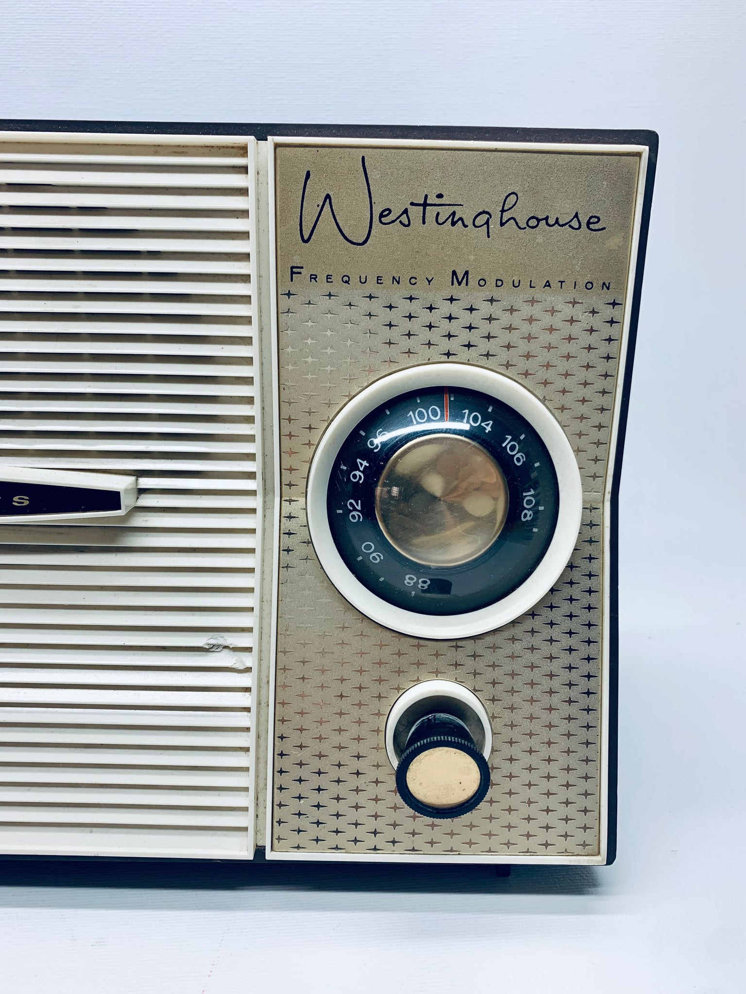 Westinghouse FM Tube Radio
