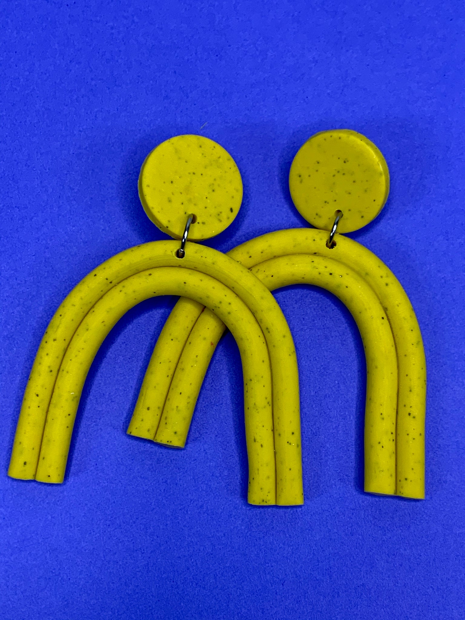 Lux Tube Arches Earrings Mustard